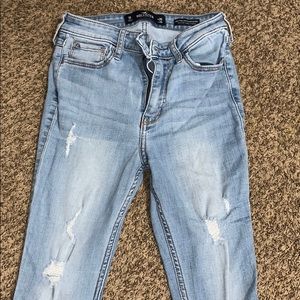 Hollister jeans